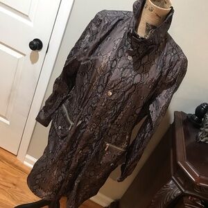 ▪️MICHAEL KORS Rain Coat